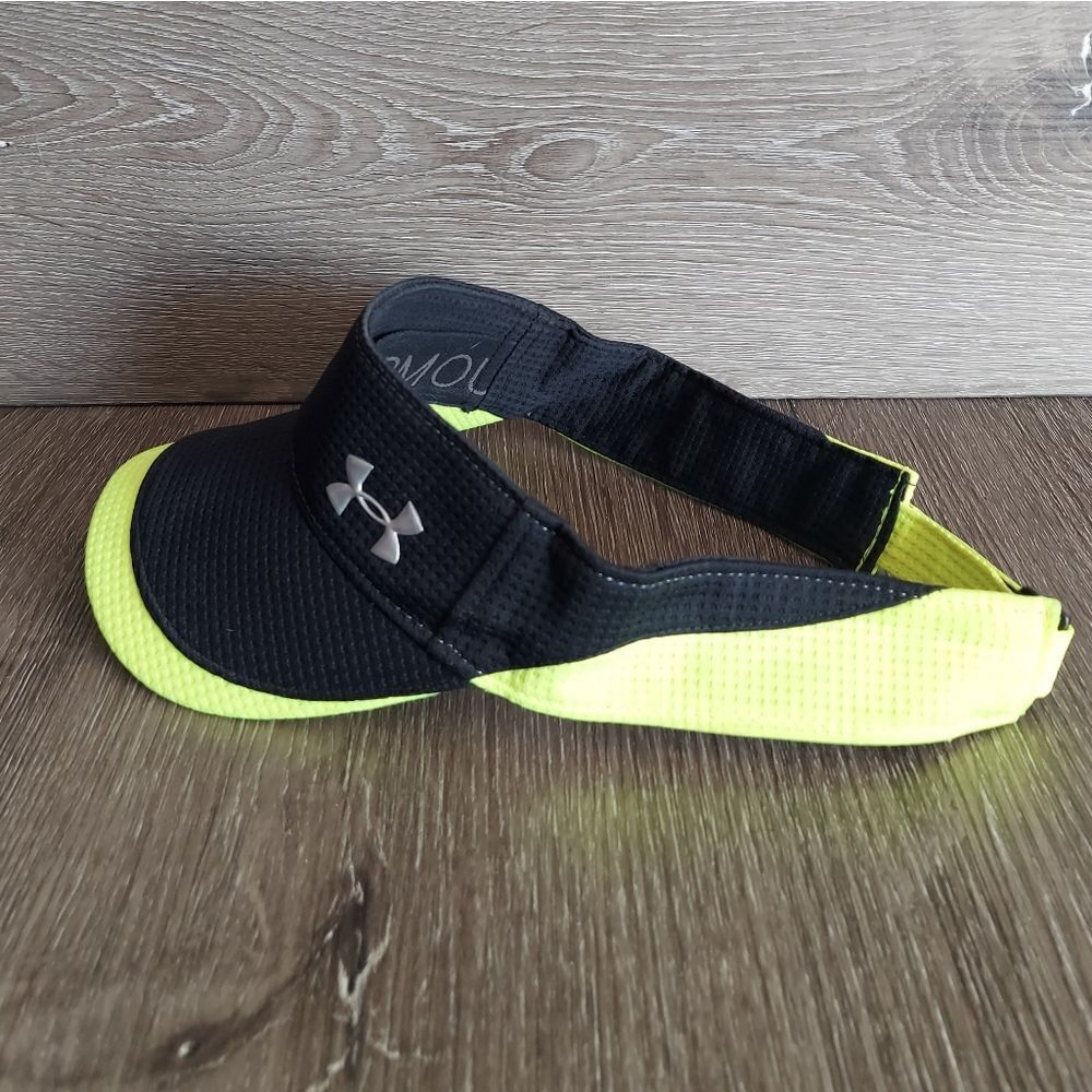 Under Armour Visor - Picture 3 of 5